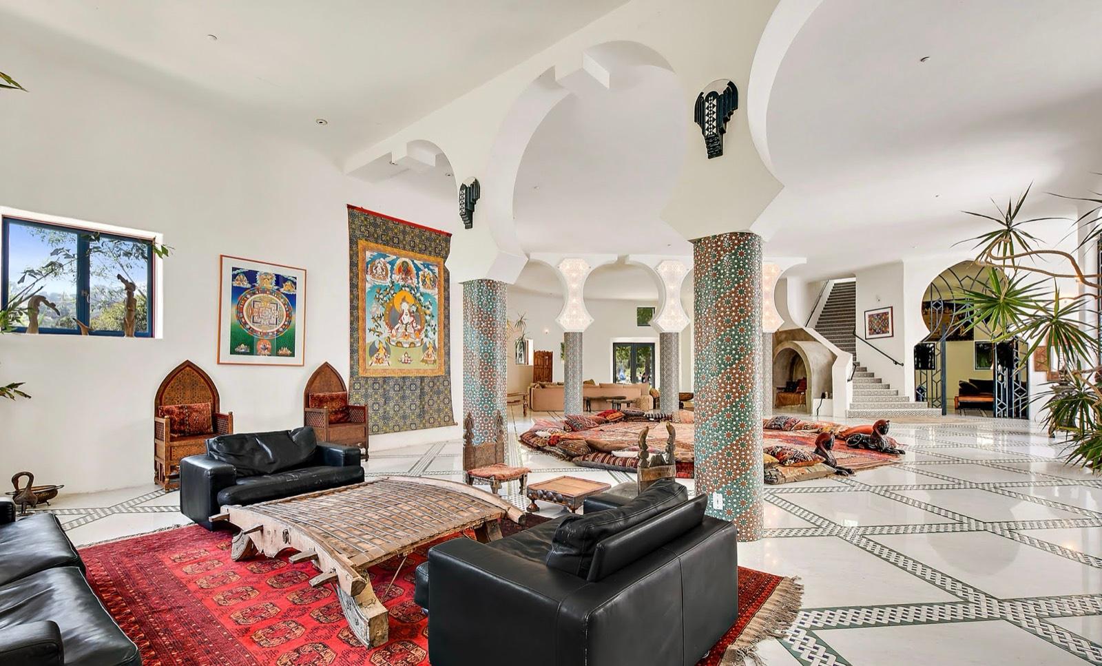 L's Dreamy Moroccan Mansion — photo 11