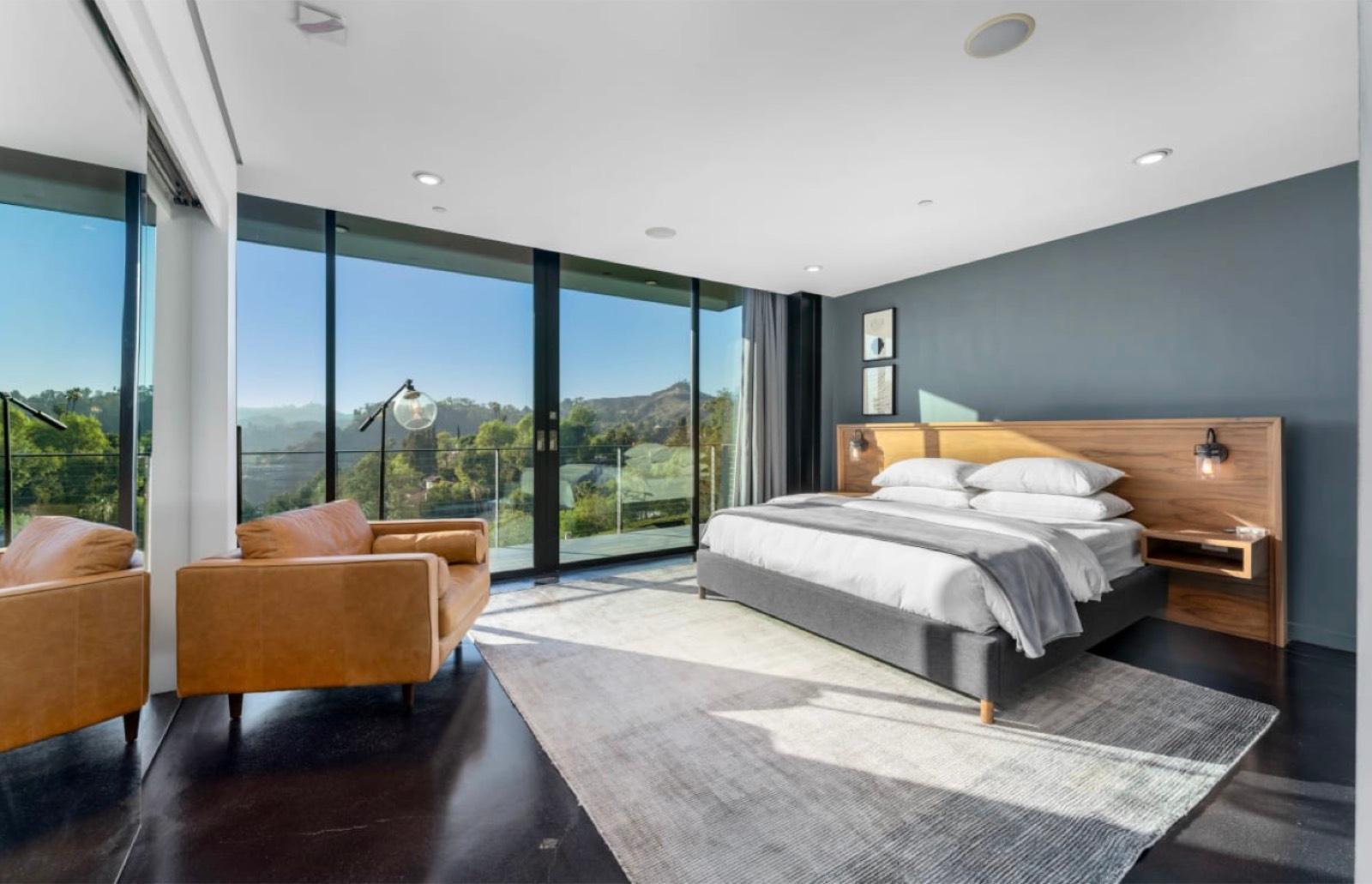 L's Modern Arch Dream — photo 8