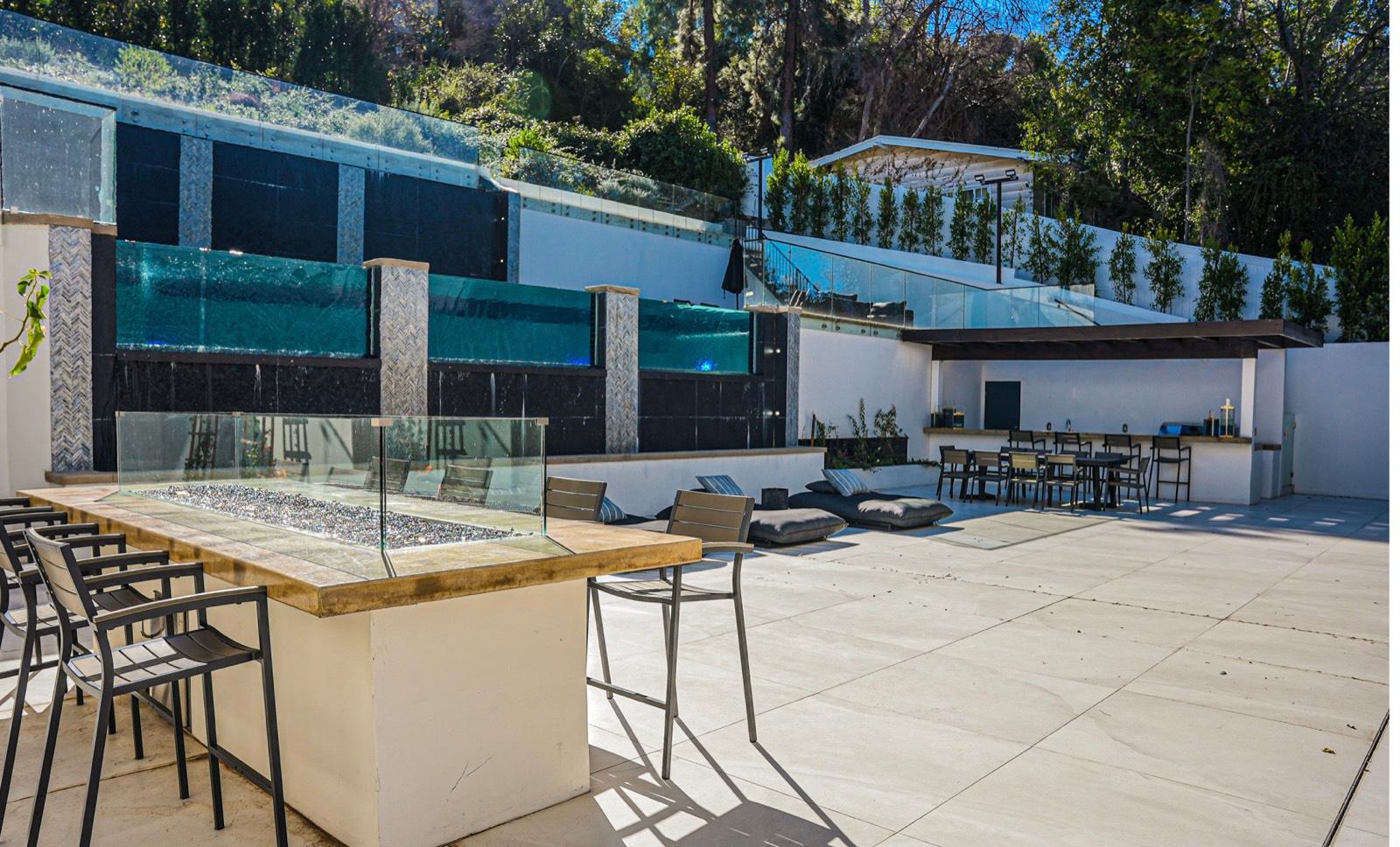 L's Modern See through Pool Stunner — photo 9