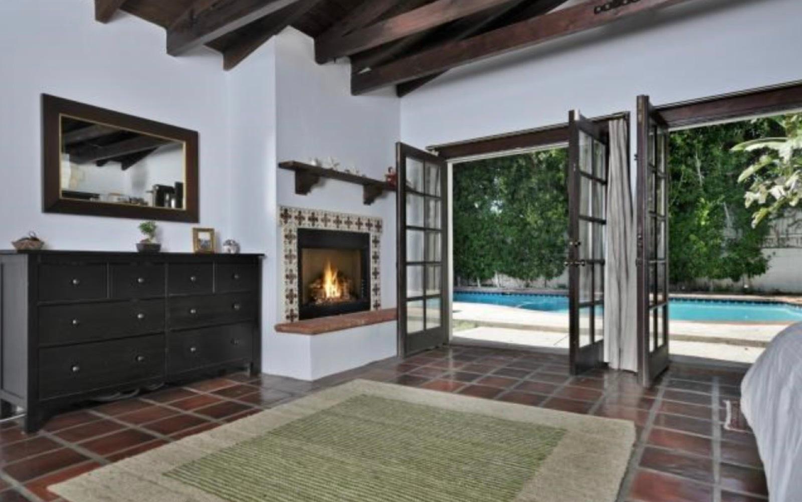 LS's Spanish Vibe Home — photo 10