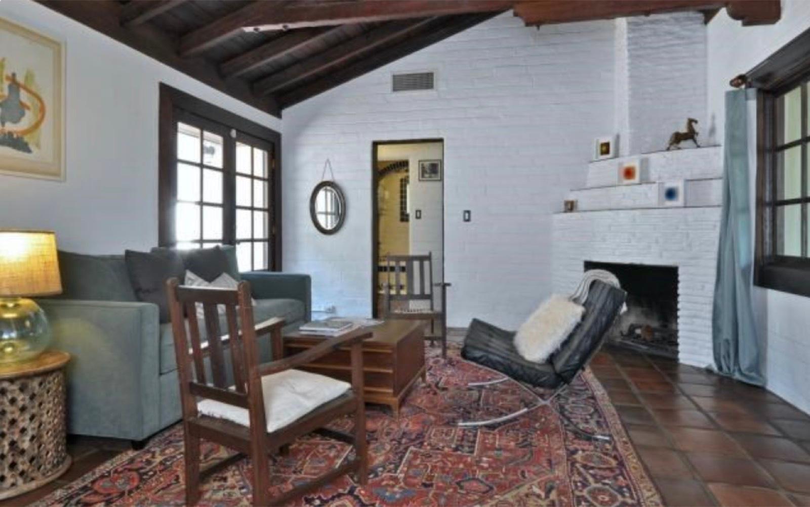 LS's Spanish Vibe Home — photo 4