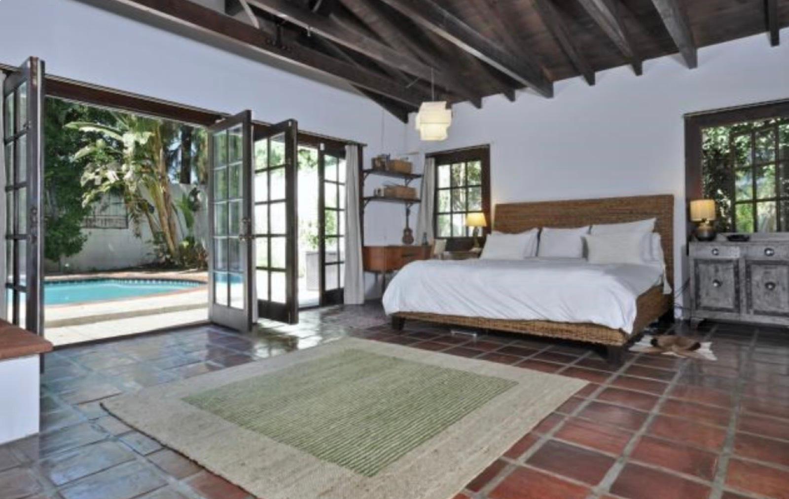 LS's Spanish Vibe Home — photo 9