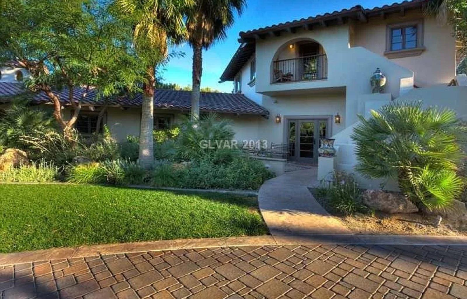 LV Meditarranian Mansion — photo 1