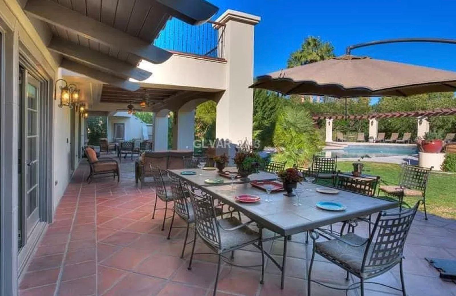 LV Meditarranian Mansion — photo 7