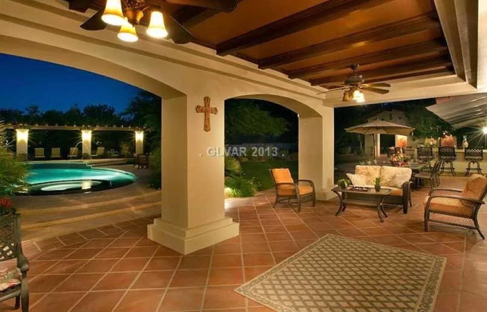 LV Meditarranian Mansion — photo 8