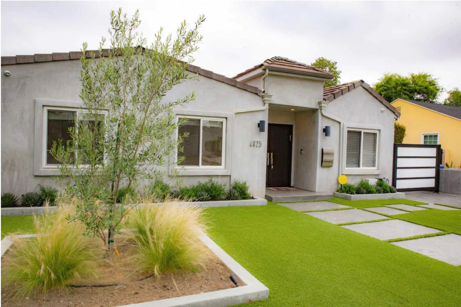 M and G's Modern Bungalow — photo 7