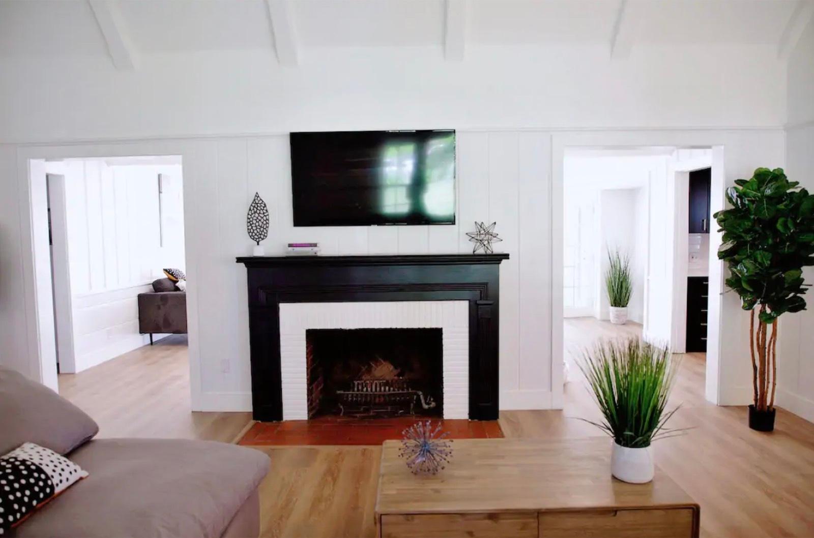 M and G's Valley Bungalow — photo 8