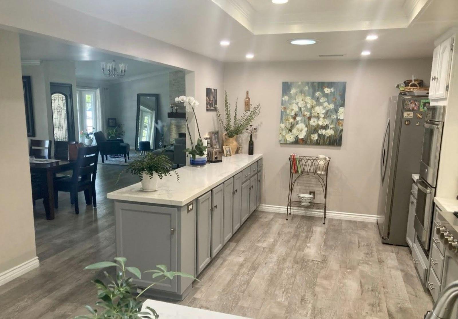 M's Contemporary Traditional Home — photo 3
