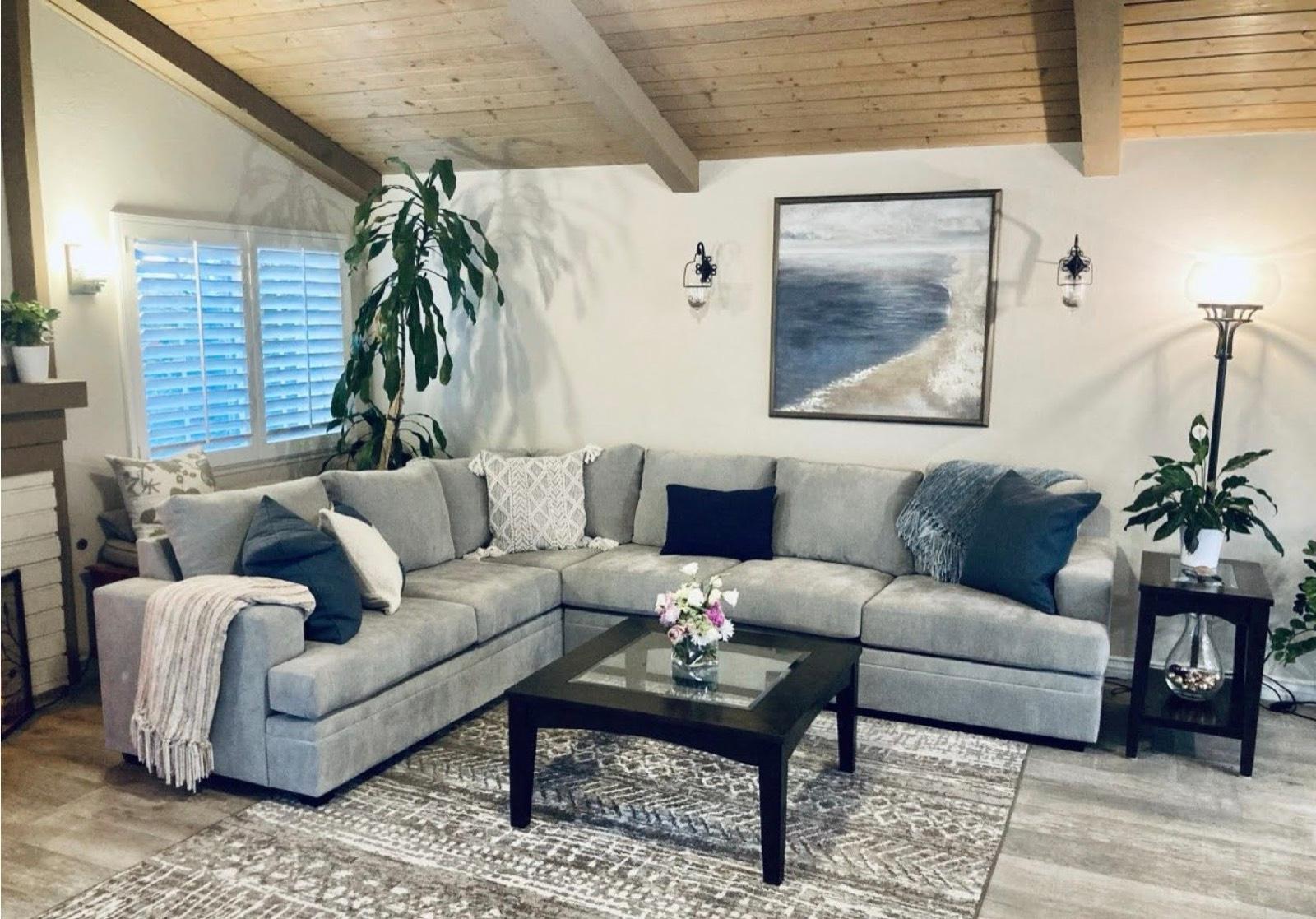 M's Contemporary Traditional Home — photo 6