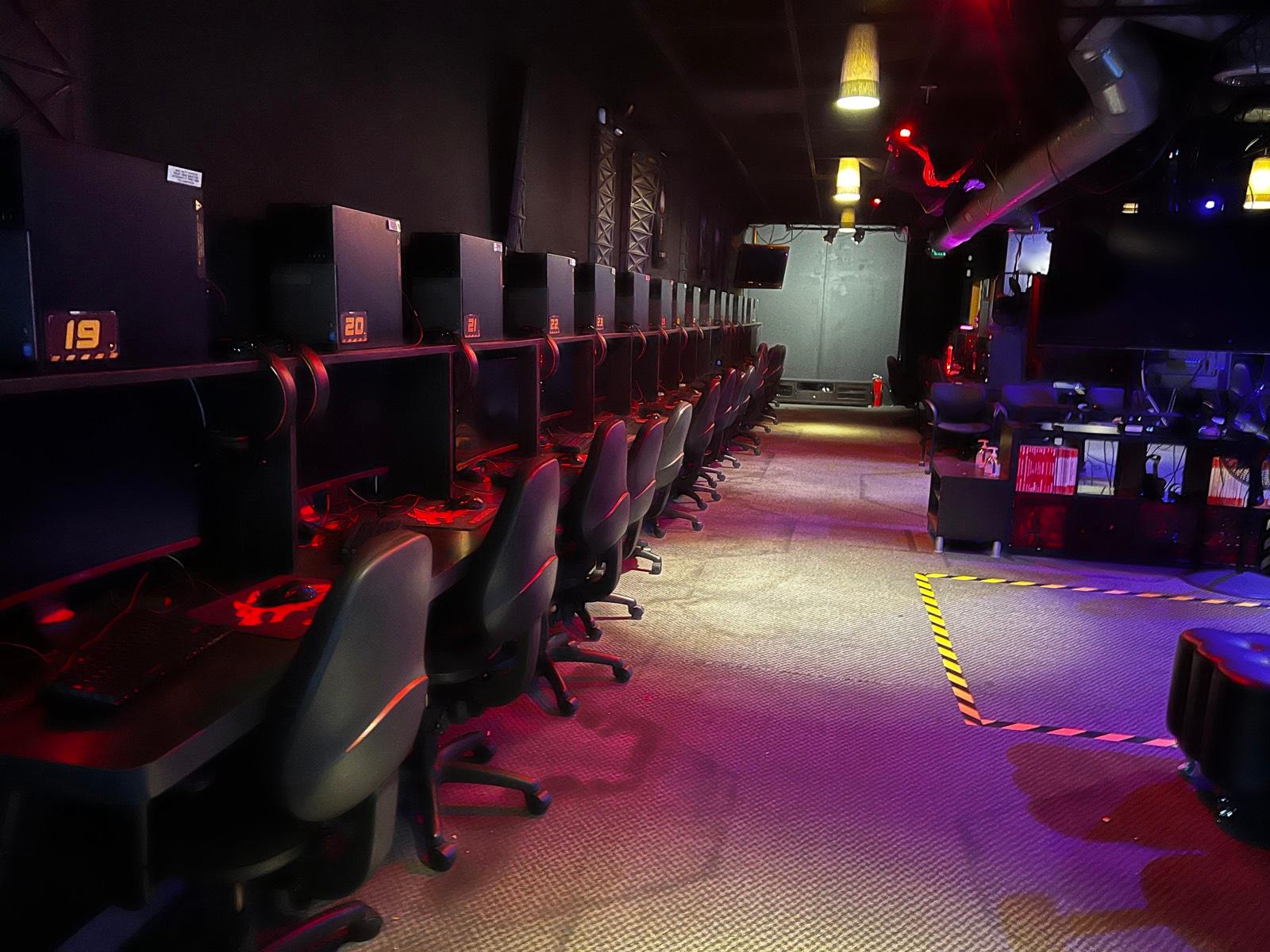 M's Cyber Cafe — photo 1