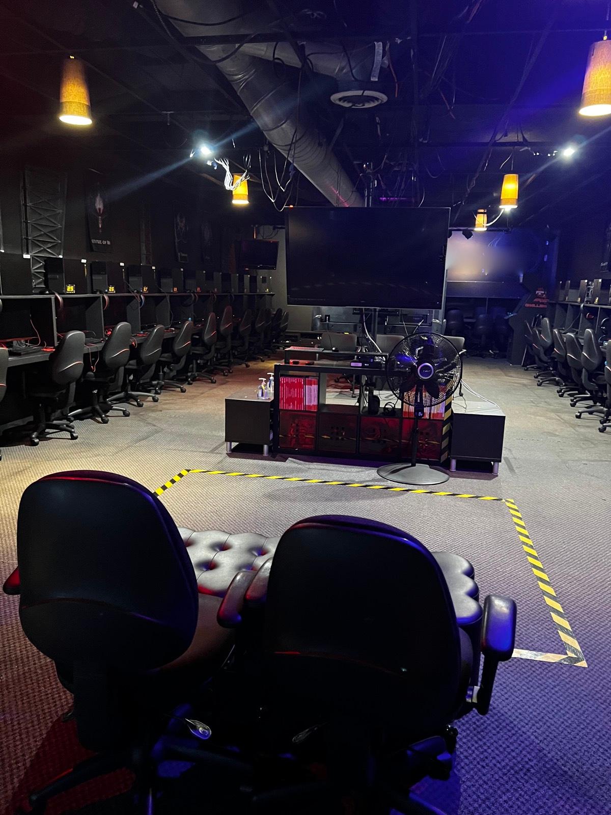 M's Cyber Cafe — photo 12