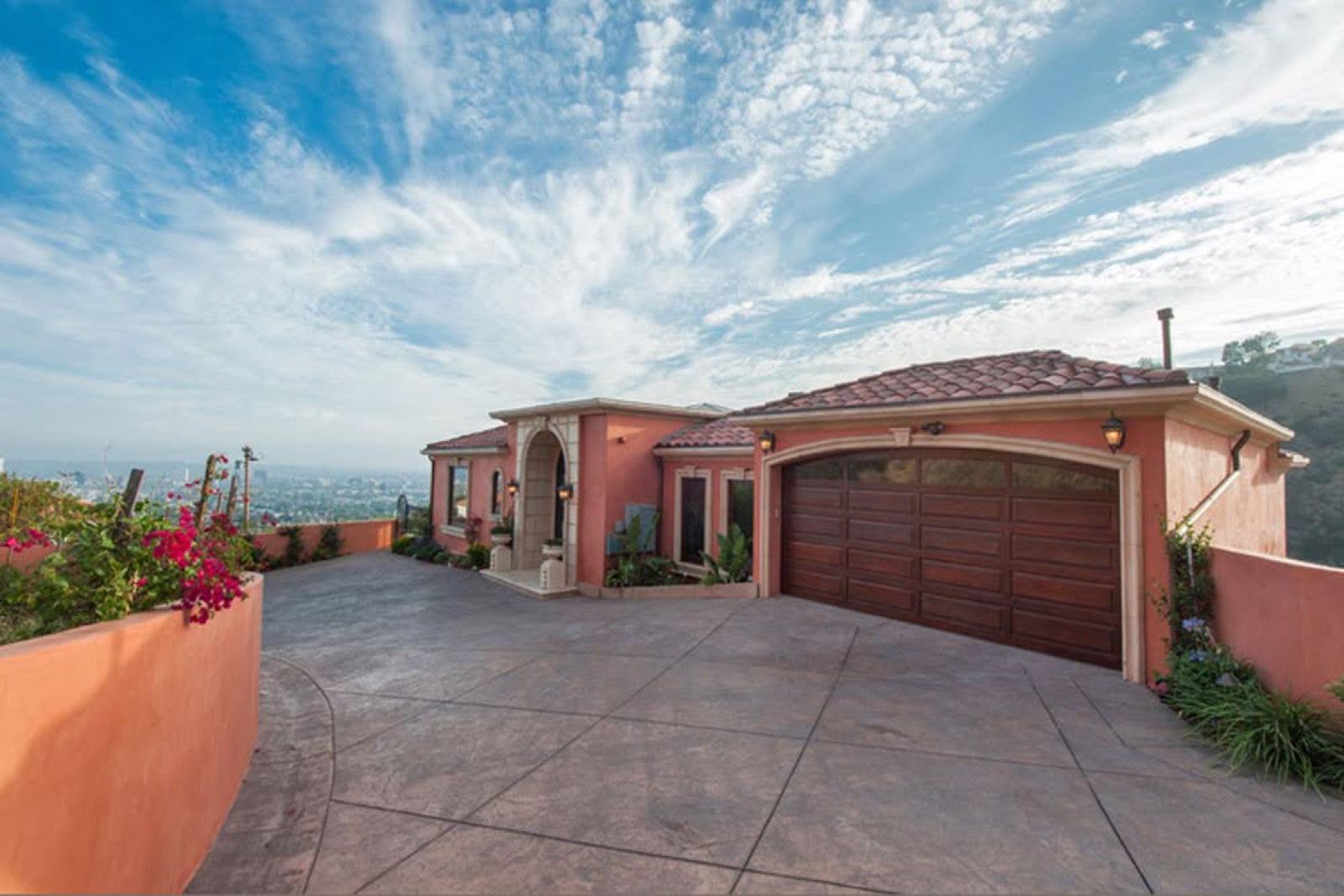 M's Floral View Mansion — photo 11