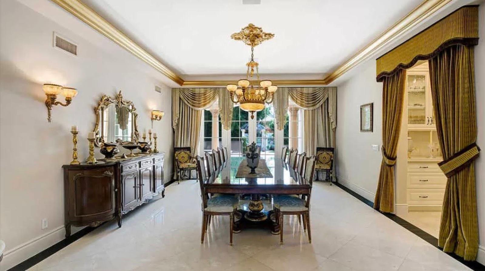 M's Grand European Mansion — photo 7