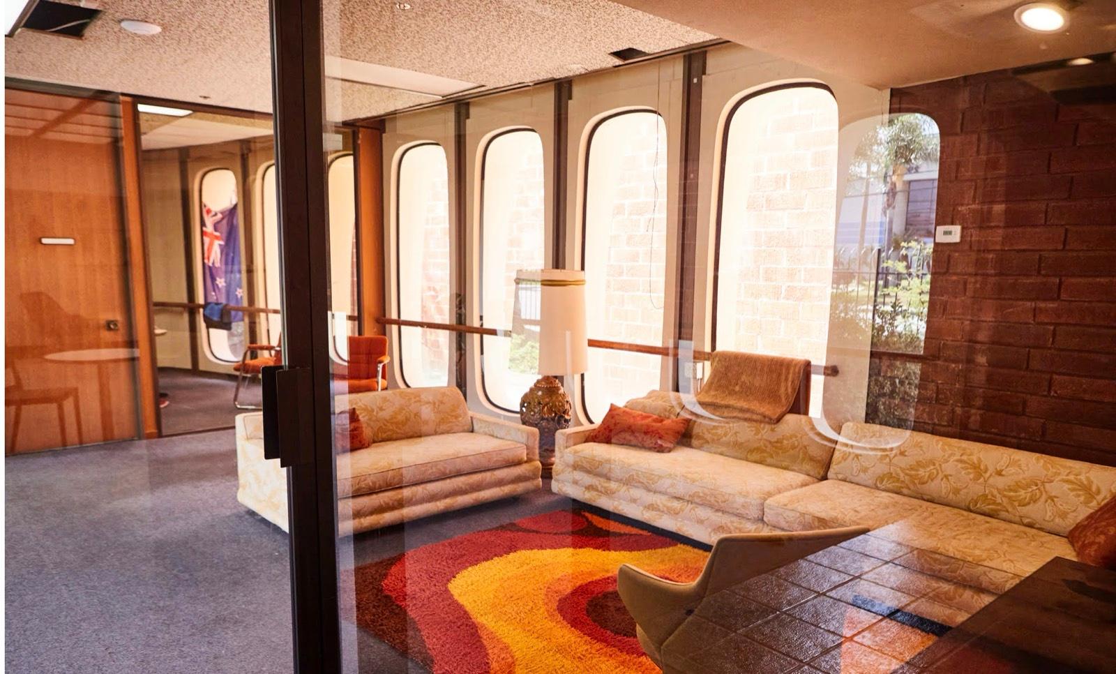 M's Midcentury Retro Set — photo 3