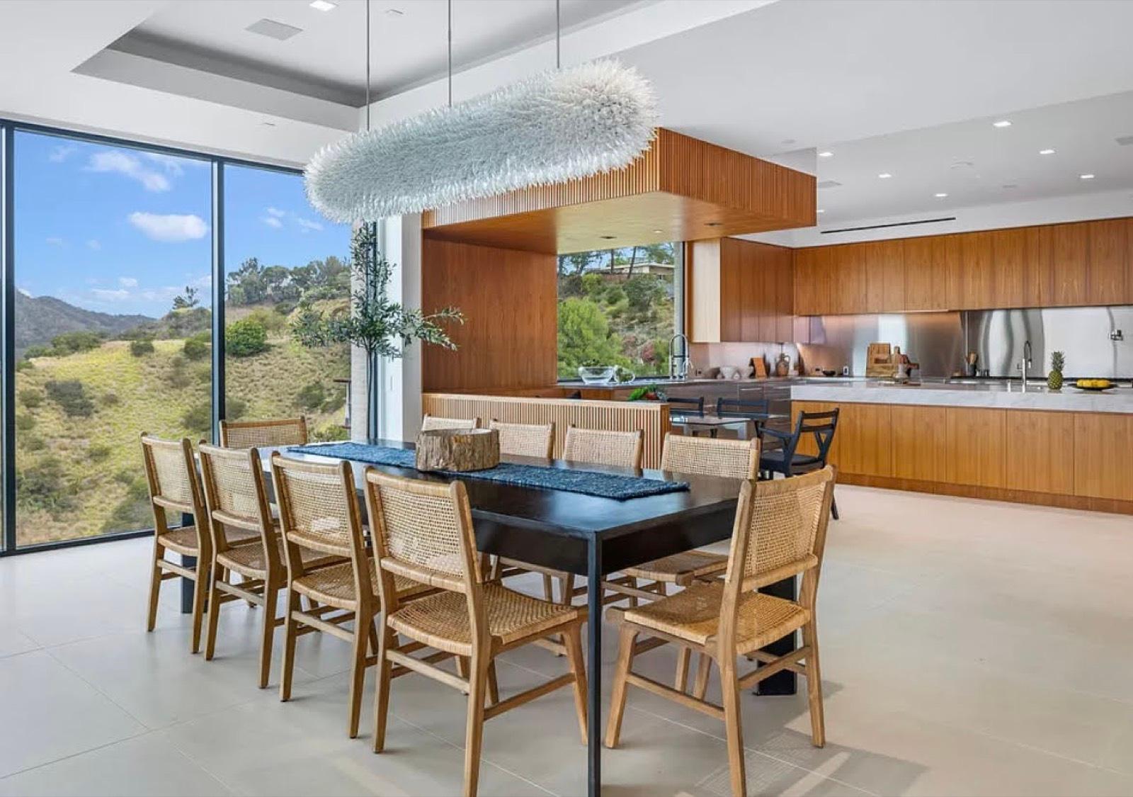 M's Summit ridge View Stunner 11220 — photo 9