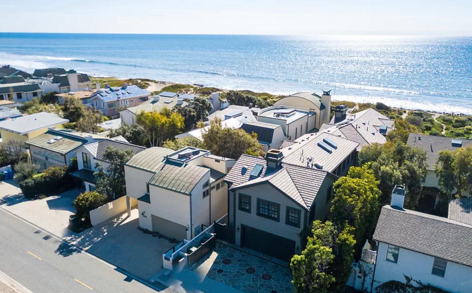 Malibu Beachfront Estate — photo 6
