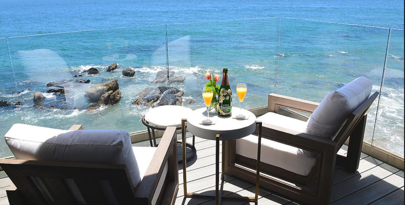 Malibu Beachfront Home — photo 7