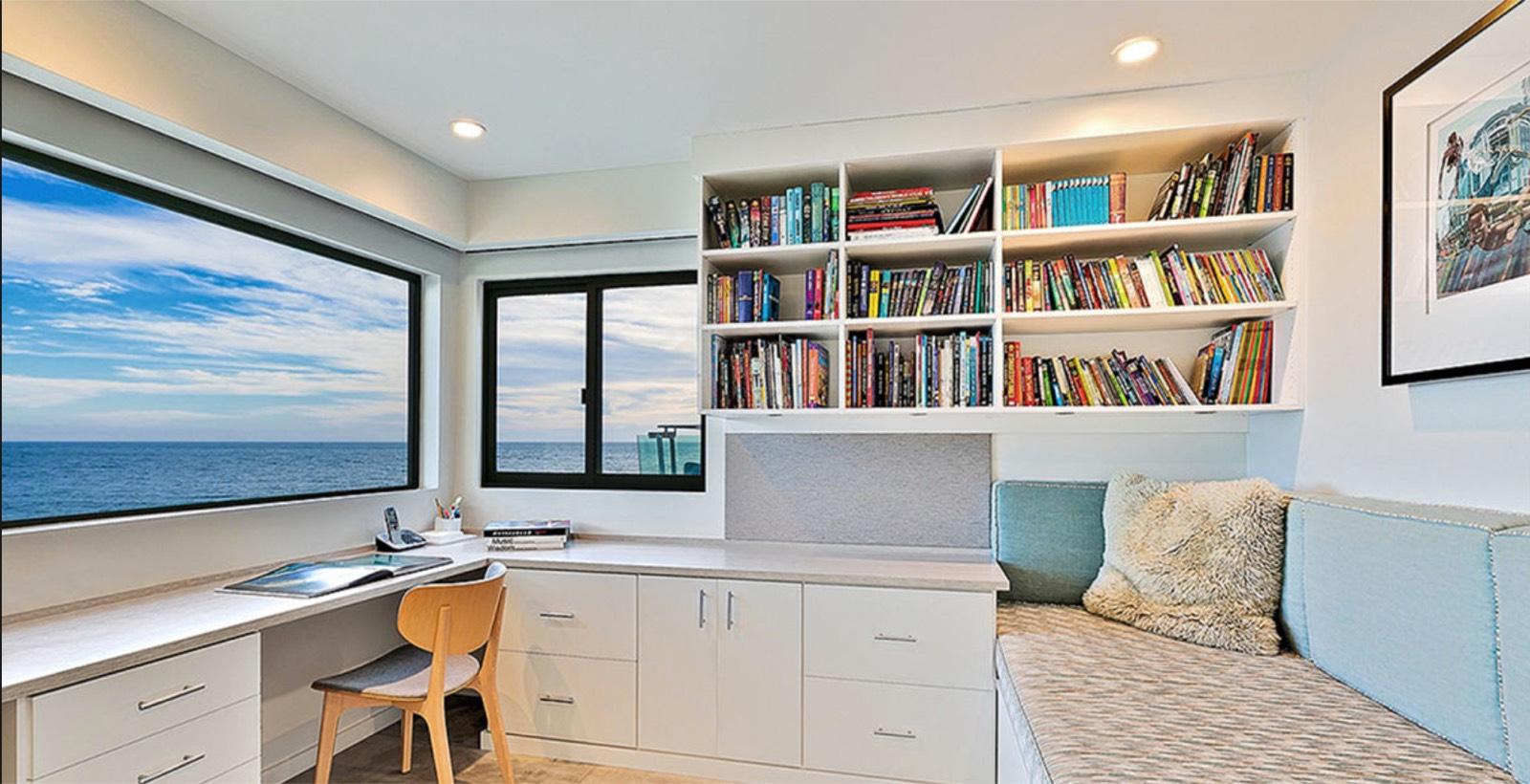 Malibu Beachfront Home — photo 11