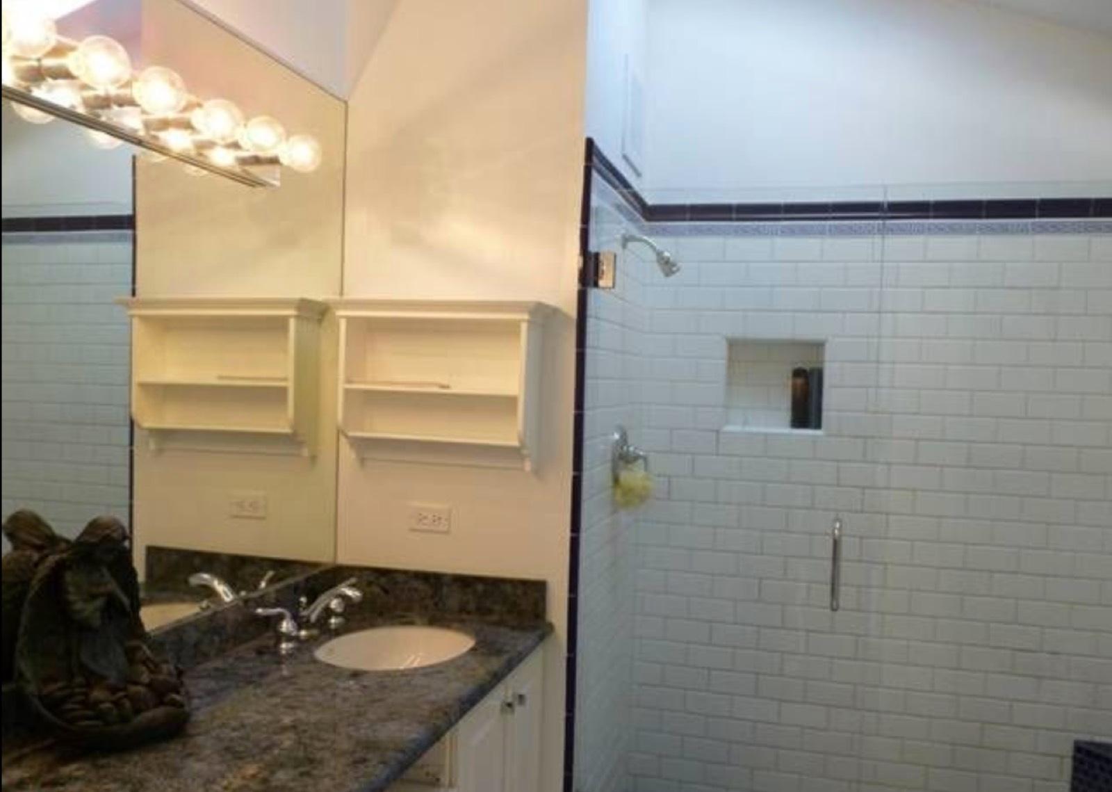Malibu Bungalow 2 — photo 12