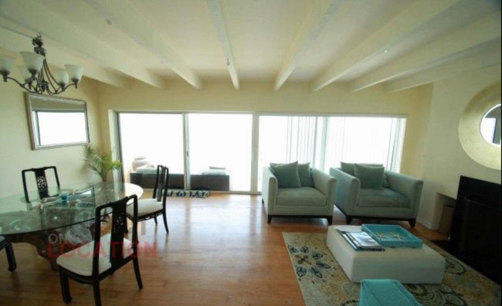 Malibu Bungalow 2 — photo 4