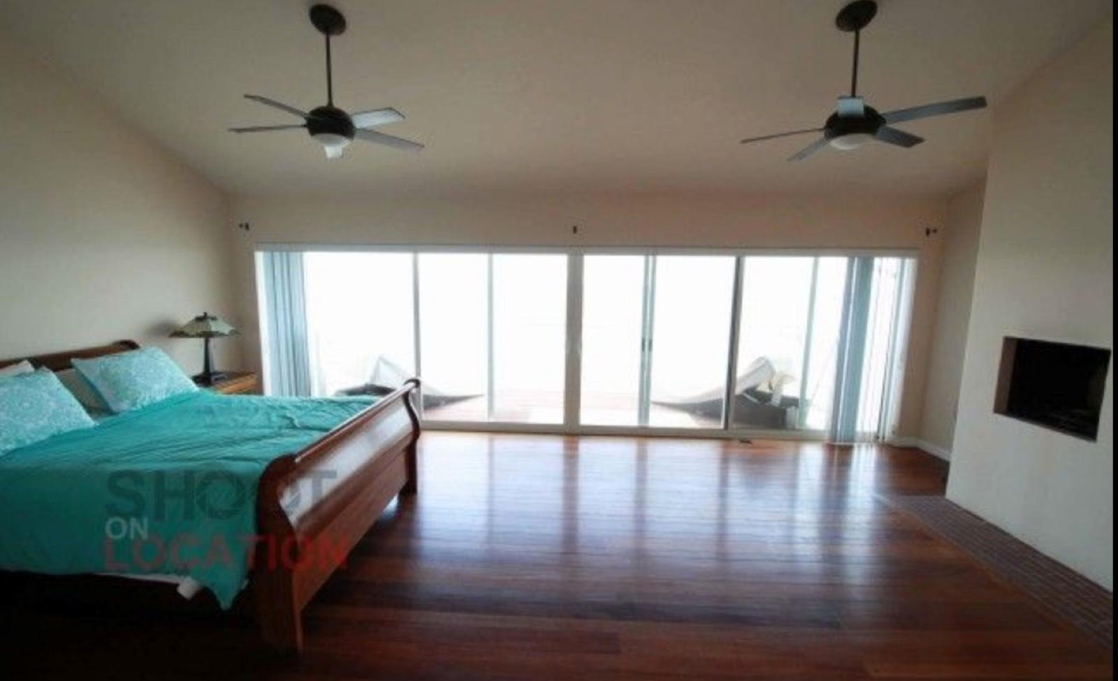 Malibu Bungalow 2 — photo 6