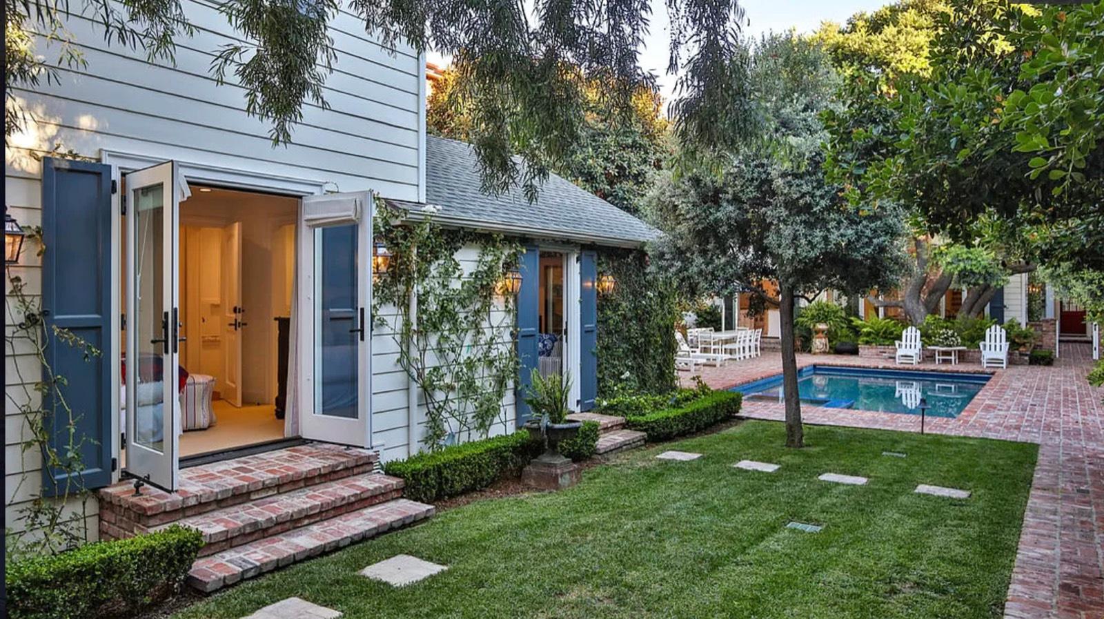 Malibu comfortable Beachfront Property — photo 6