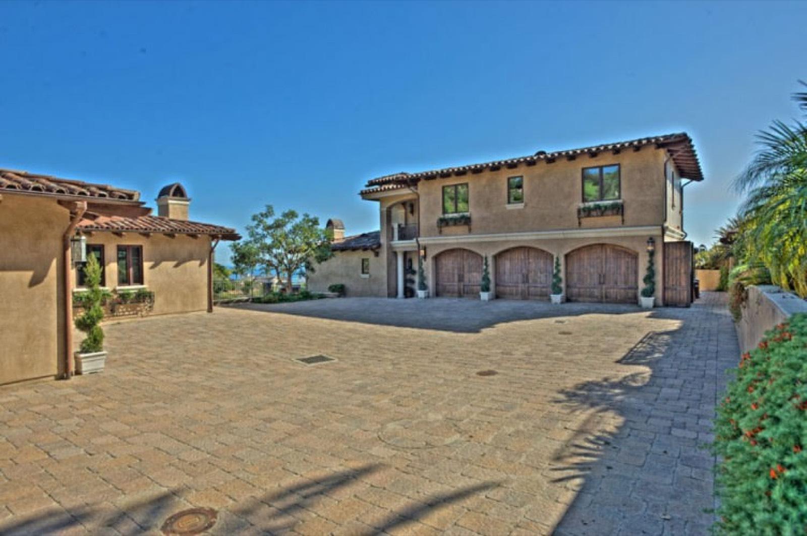 Malibu Mansion — photo 3