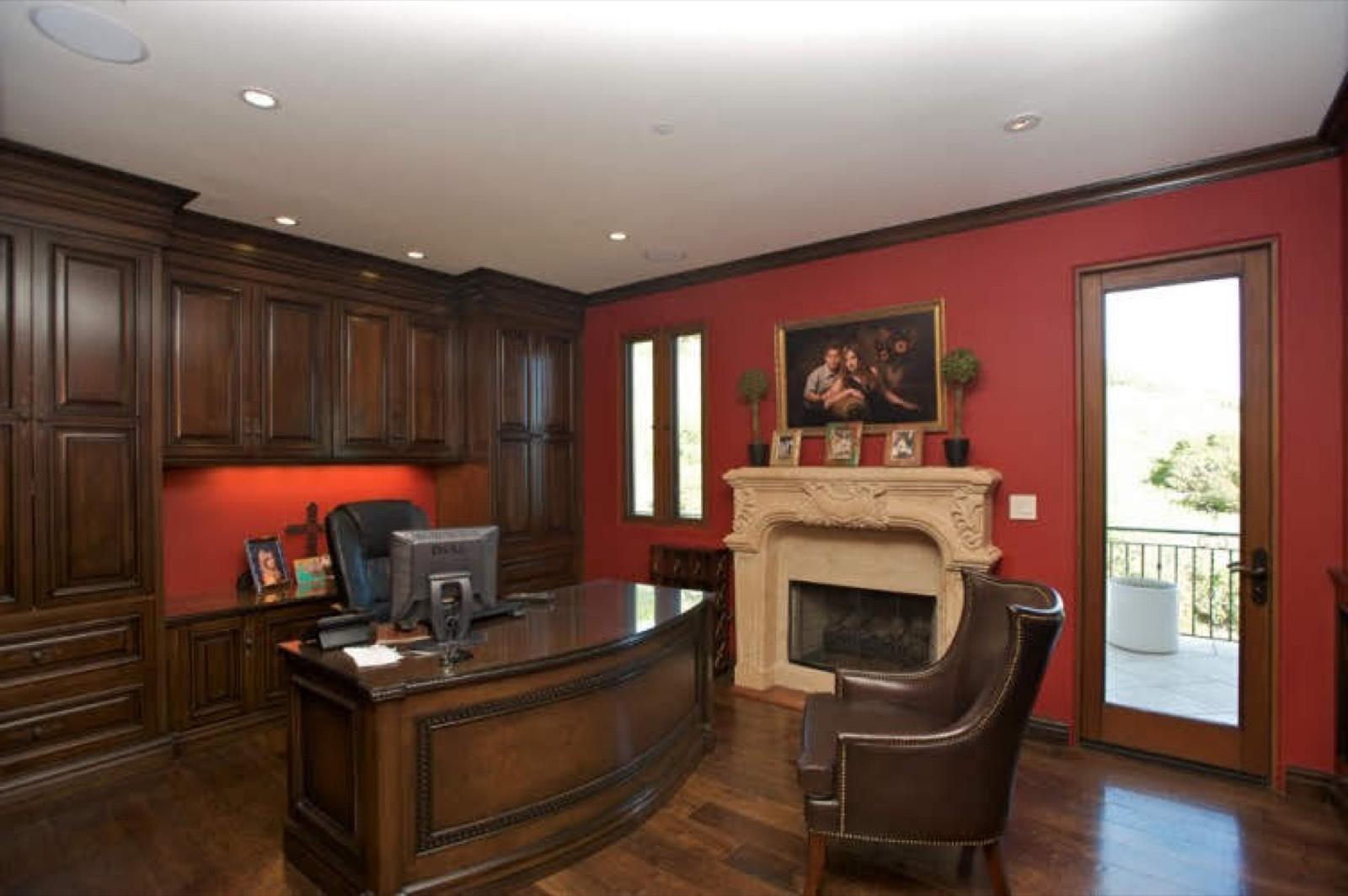 Malibu Mansion — photo 5