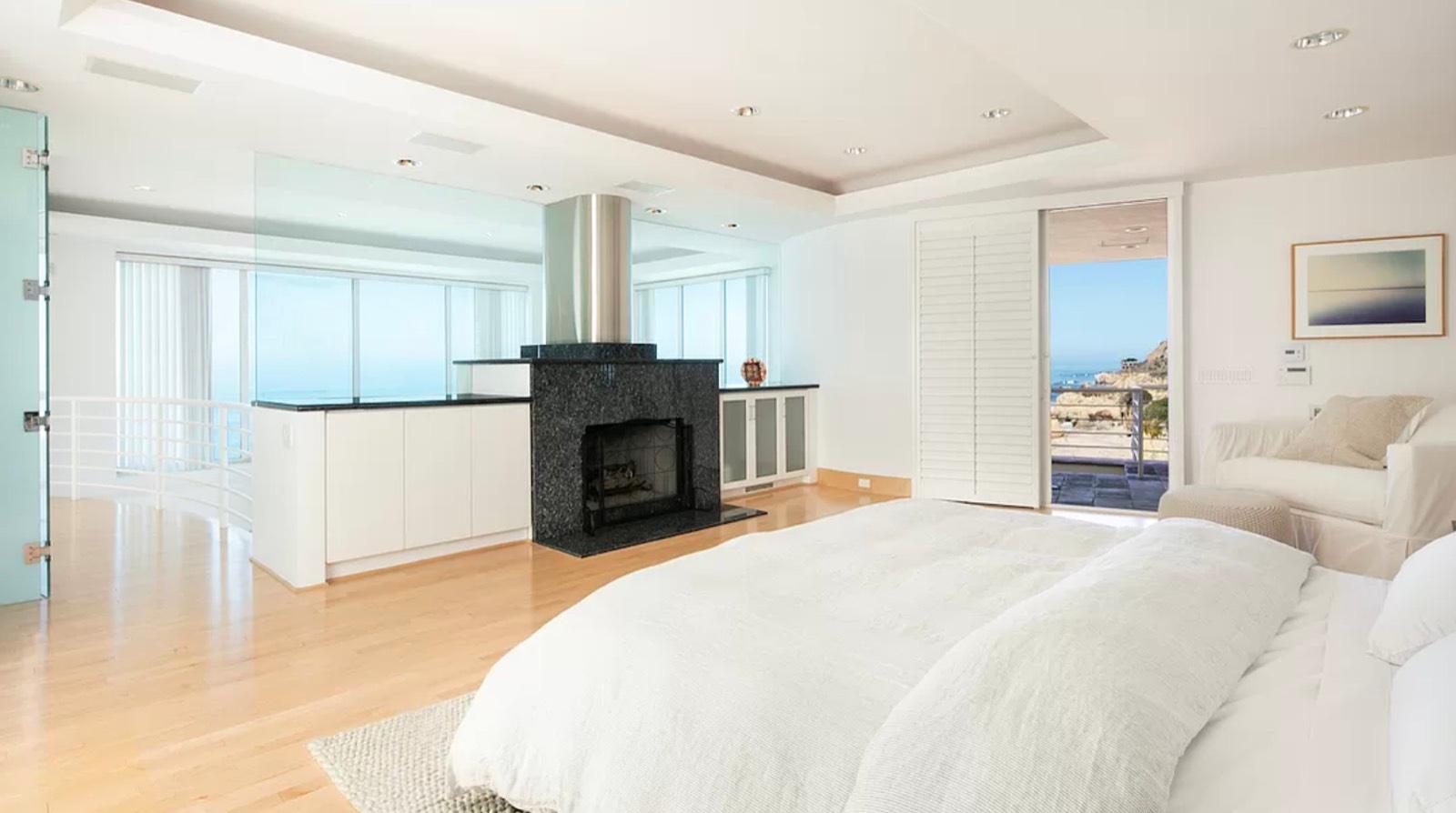 Malibu Modern Sea escape — photo 5