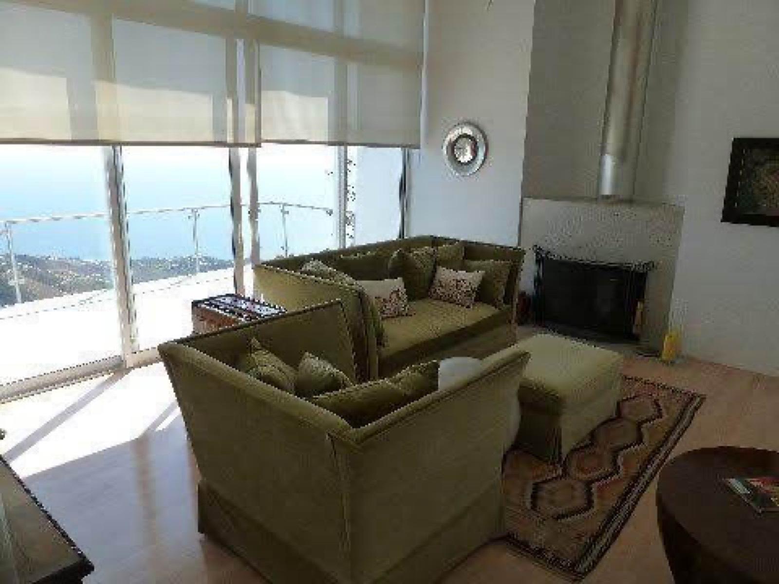 Malibu View House — photo 2