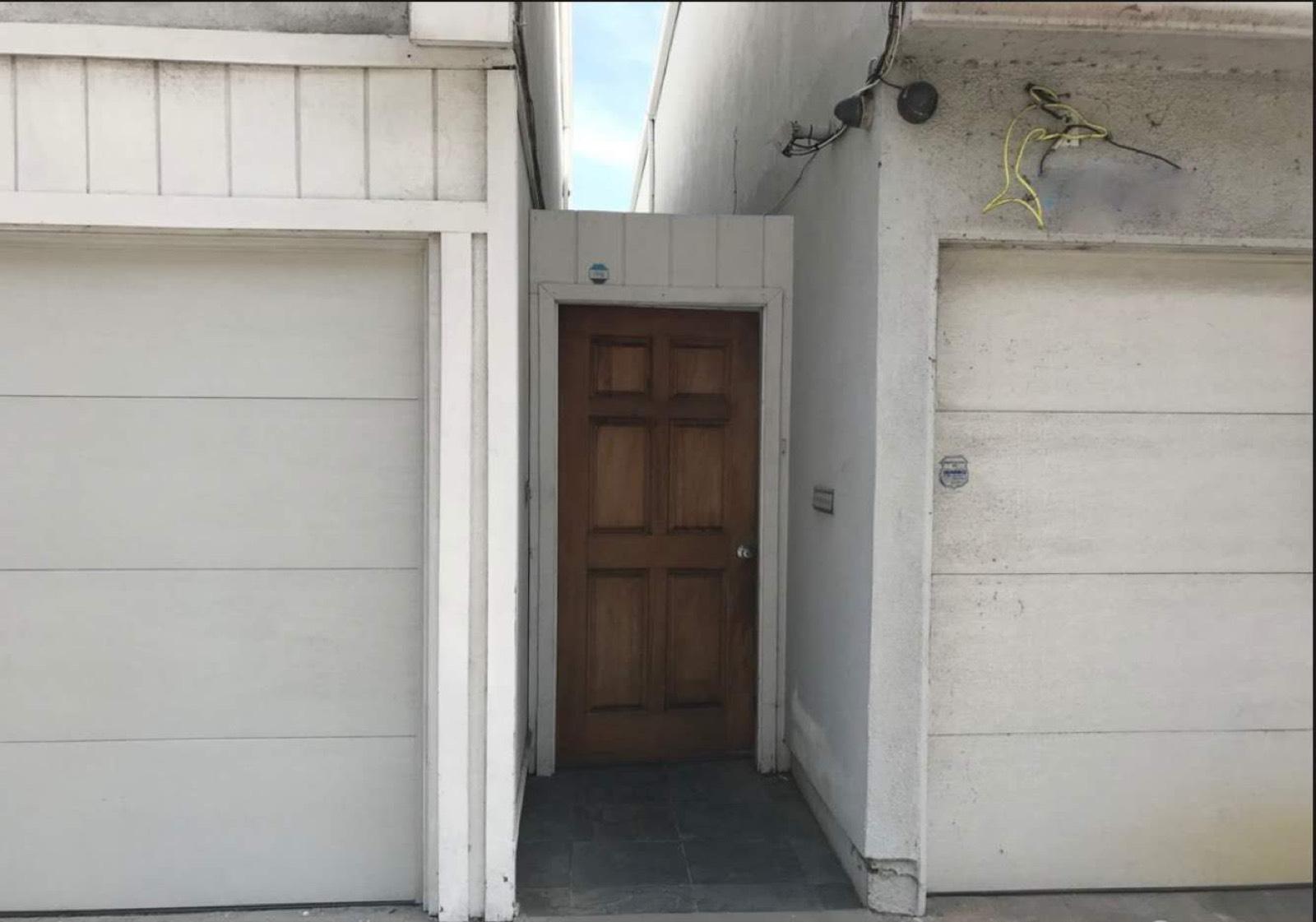 Malibu Waterfront Bungalow — photo 9
