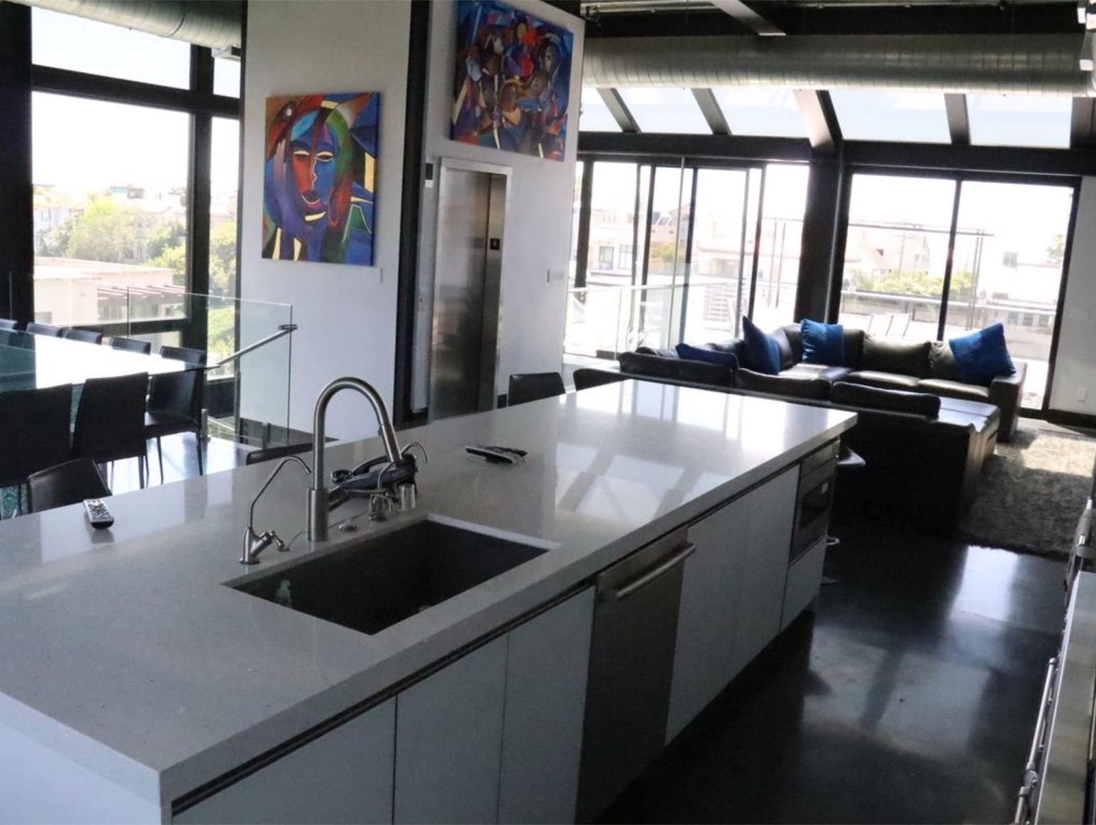 Marina Del Ray Modern House — photo 12