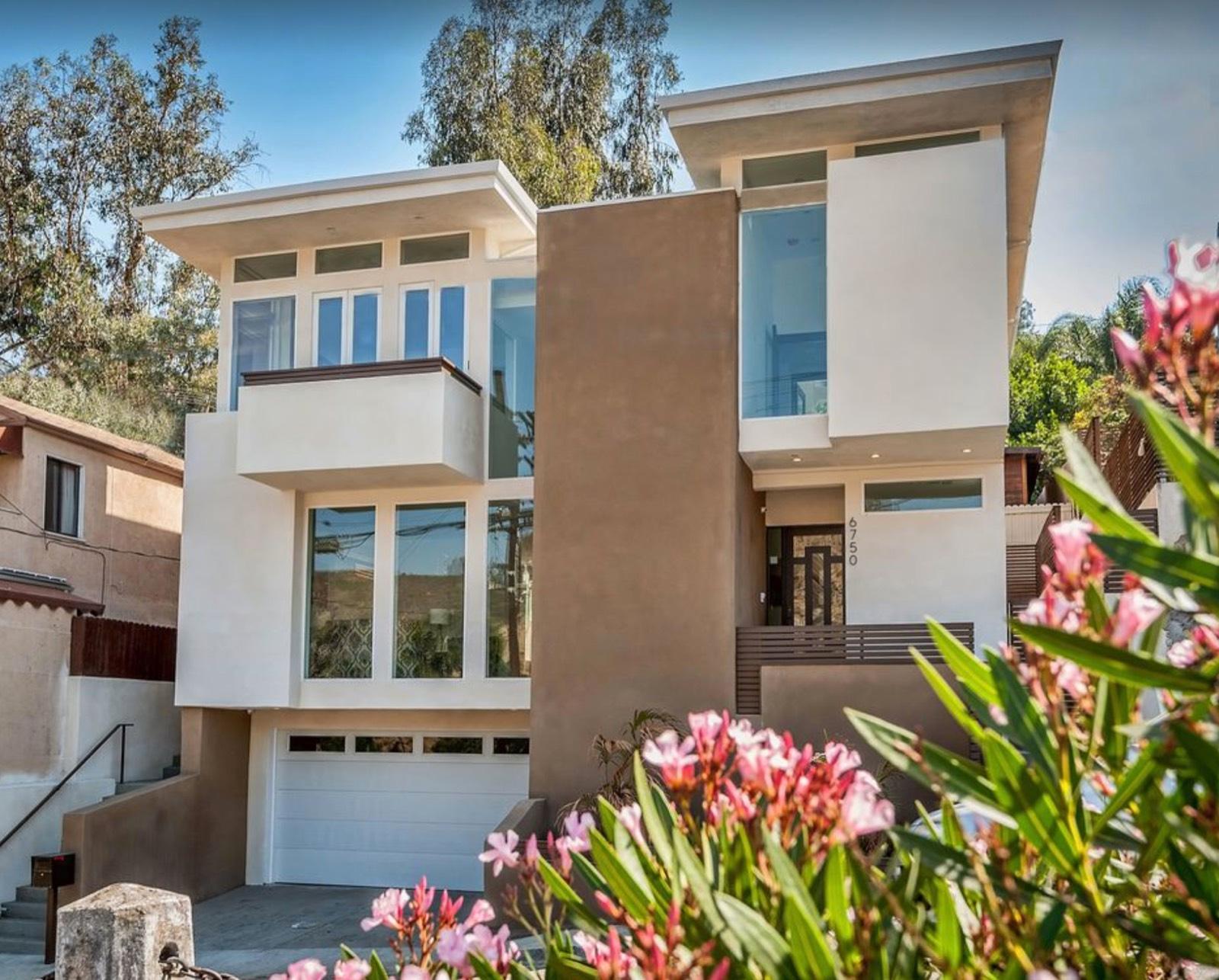 Marina Hollywood Hills House — photo 1