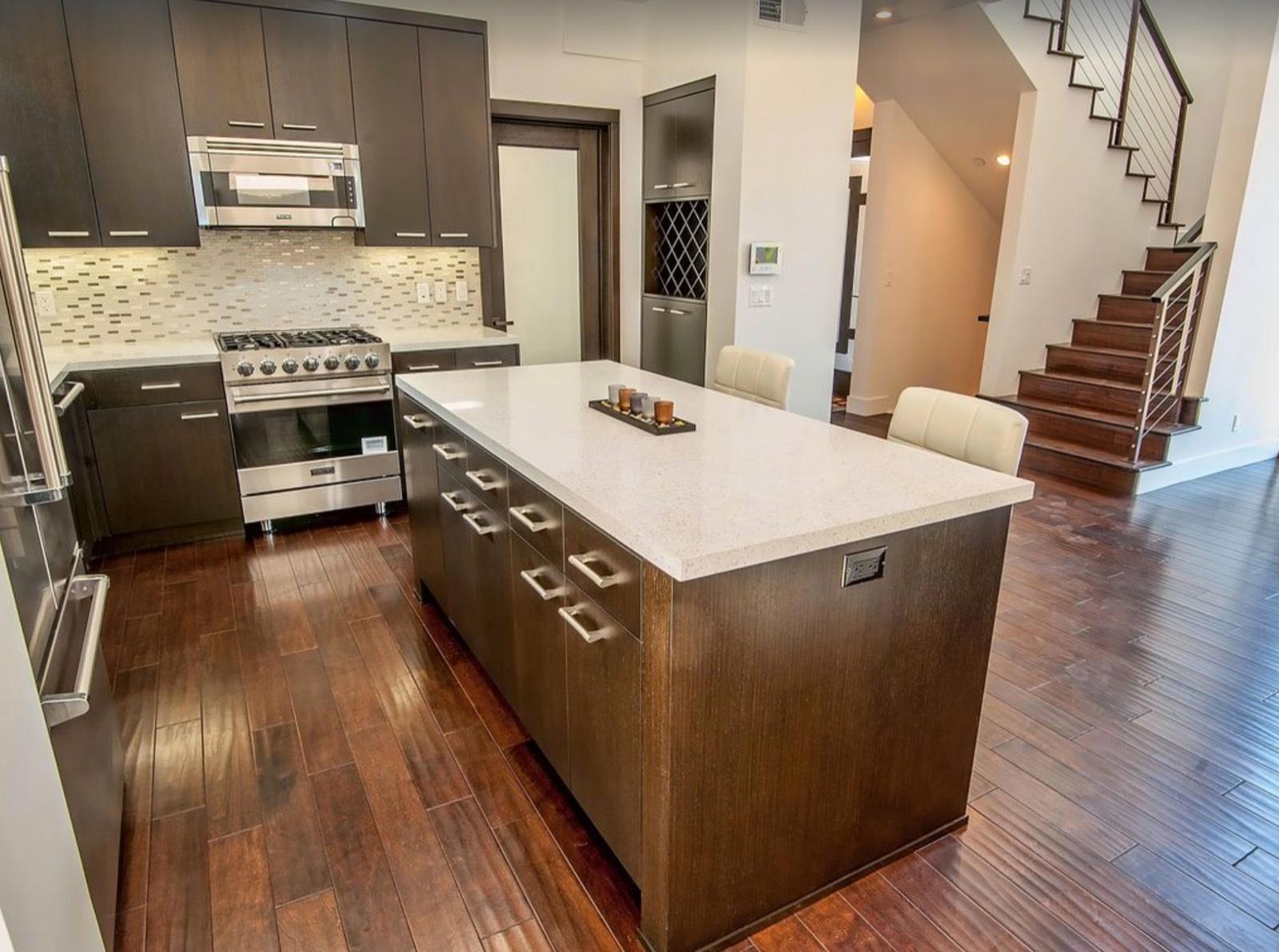 Marina Hollywood Hills House — photo 7