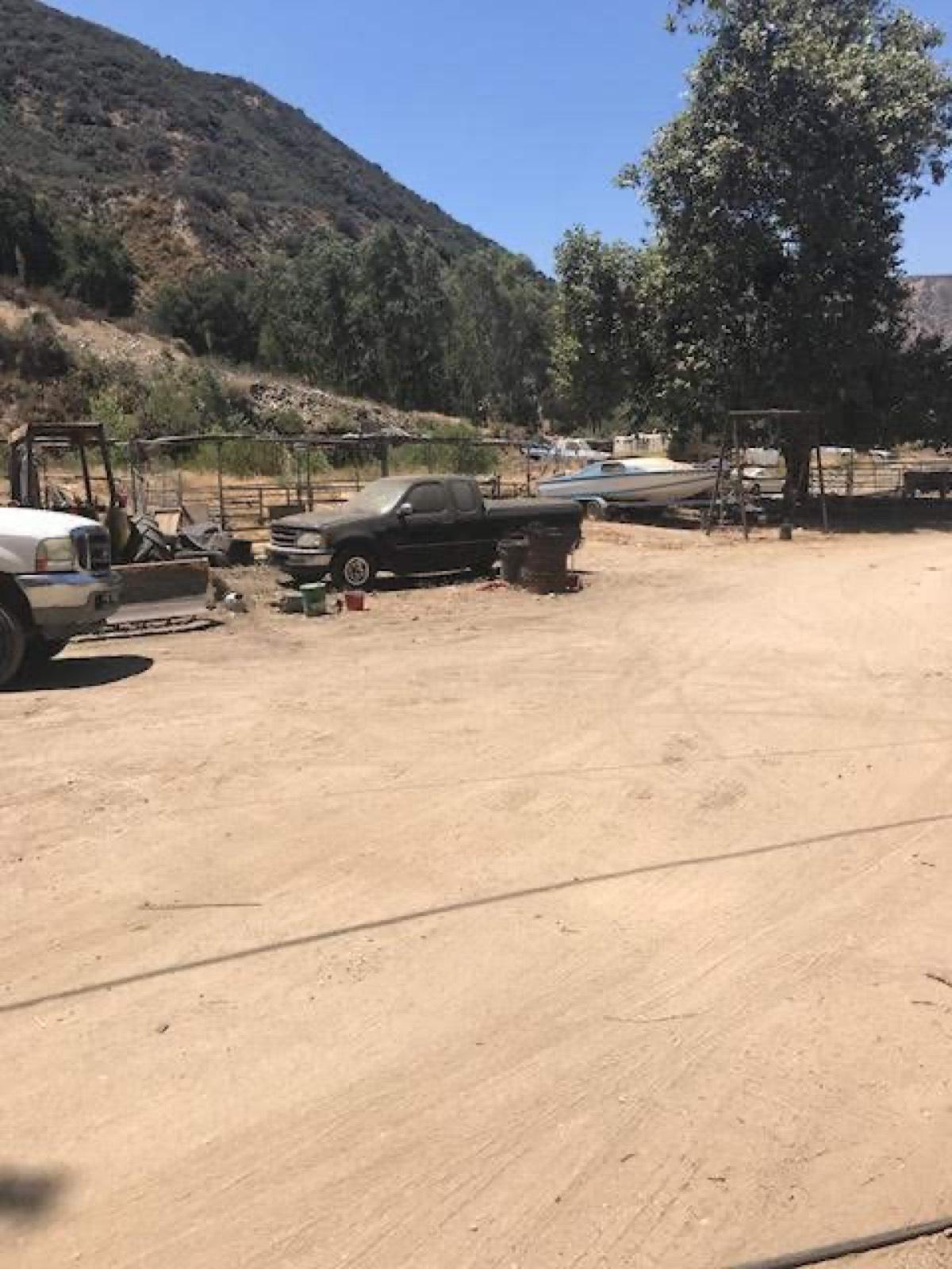 Marks Ranch — photo 4