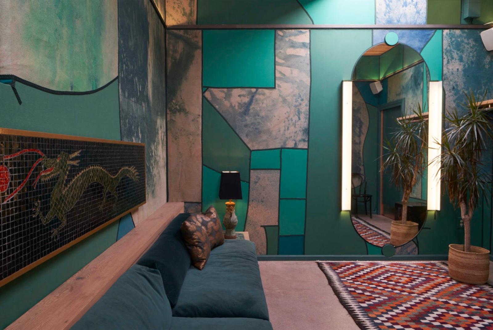 Marv's V Room — photo 11