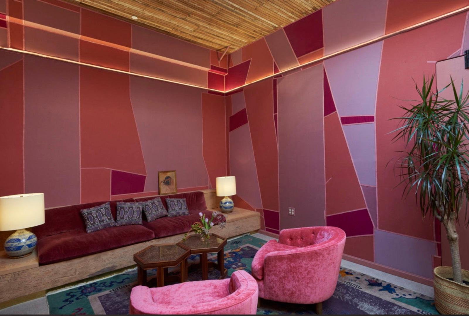 Marvs G Room — photo 10