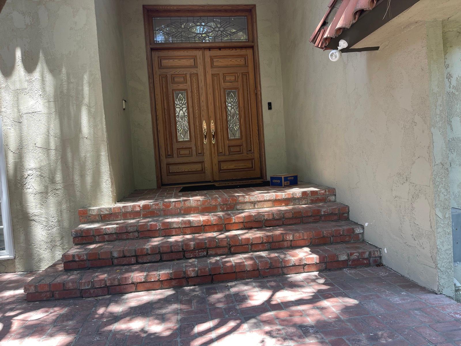 Matts Northridge Classic Home — photo 2