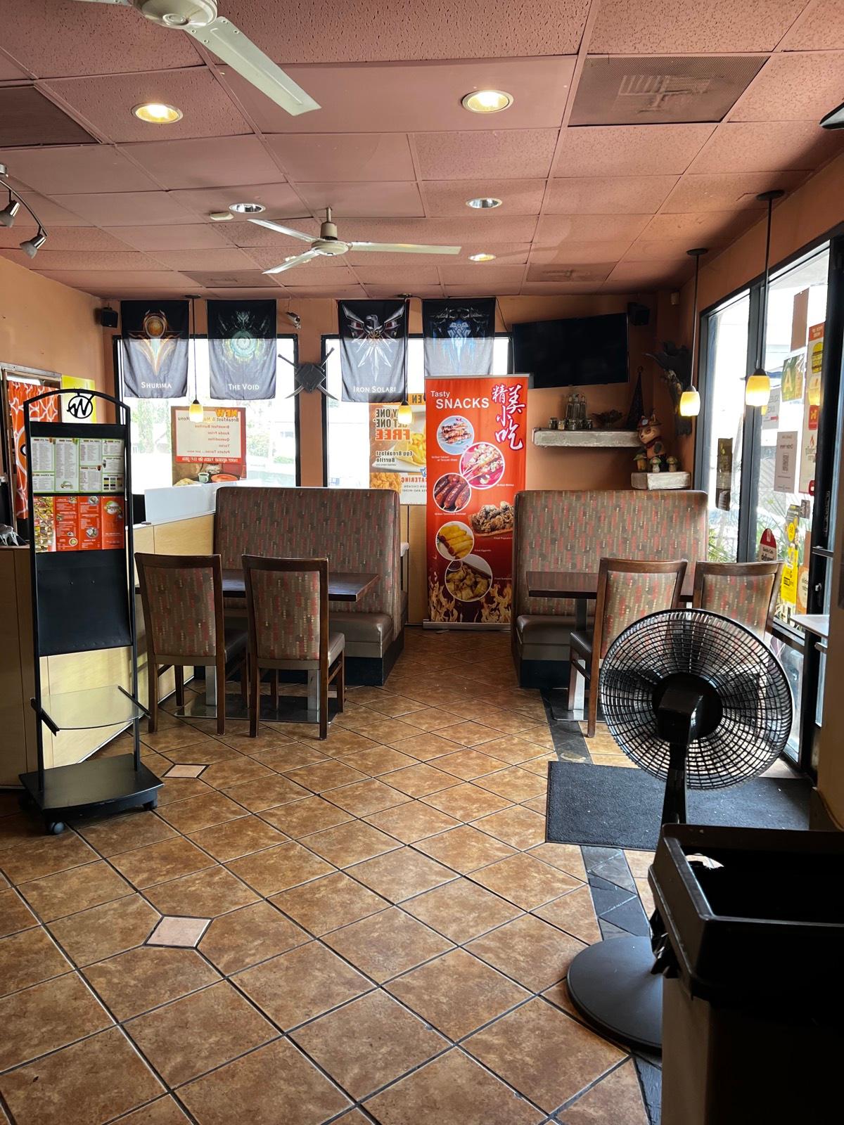 Max's Red Diner — photo 2