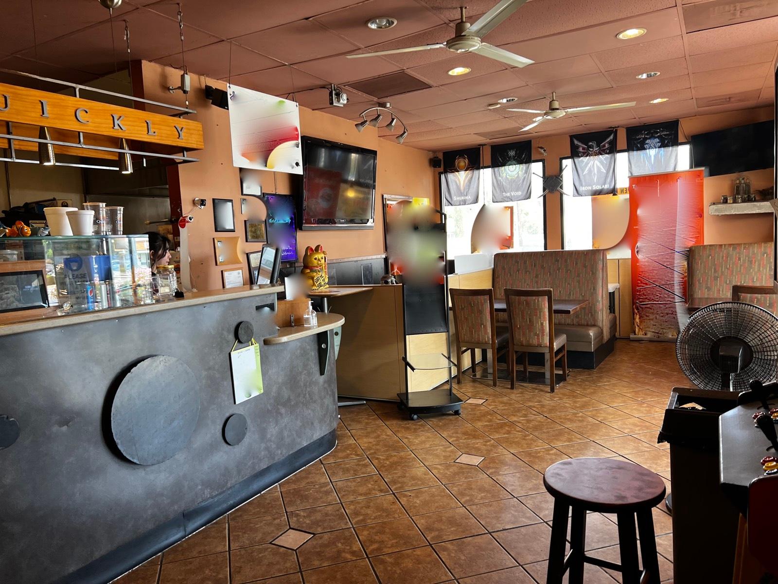 Max's Red Diner — photo 12