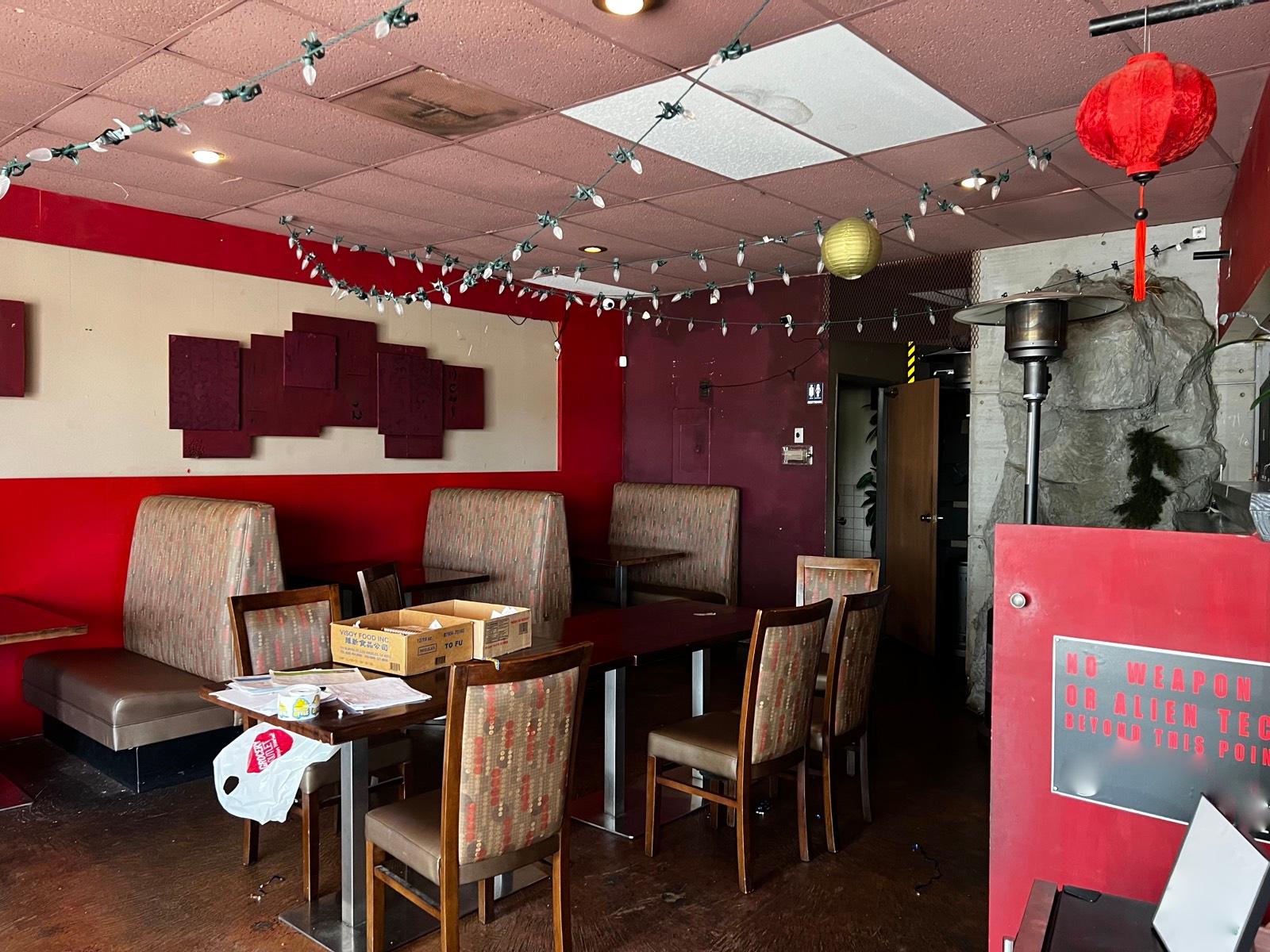 Max's Red Diner — photo 5