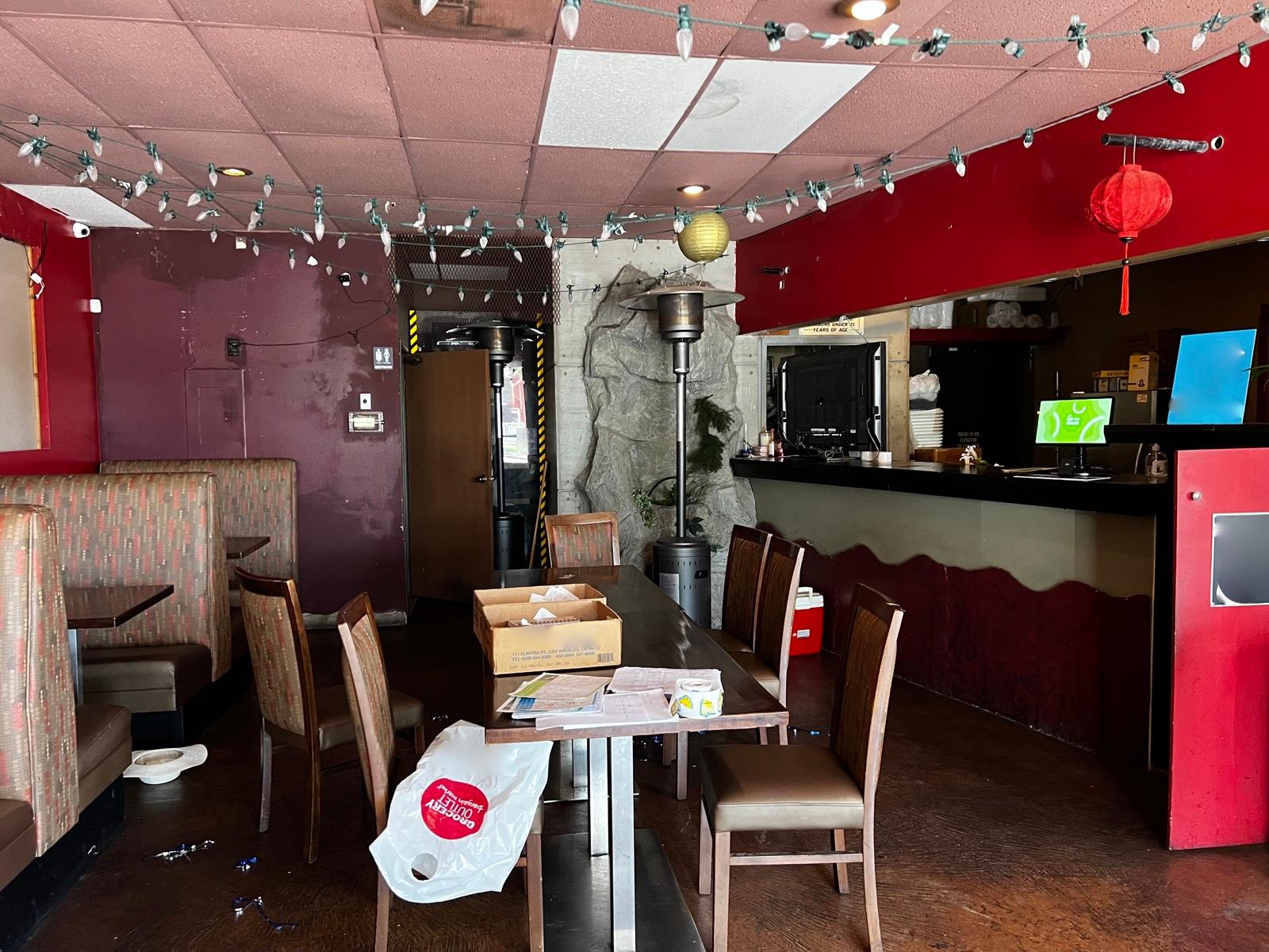 Max's Red Diner — photo 6