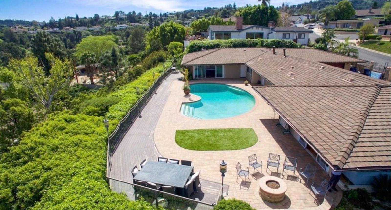Med Valley View Home — photo 2