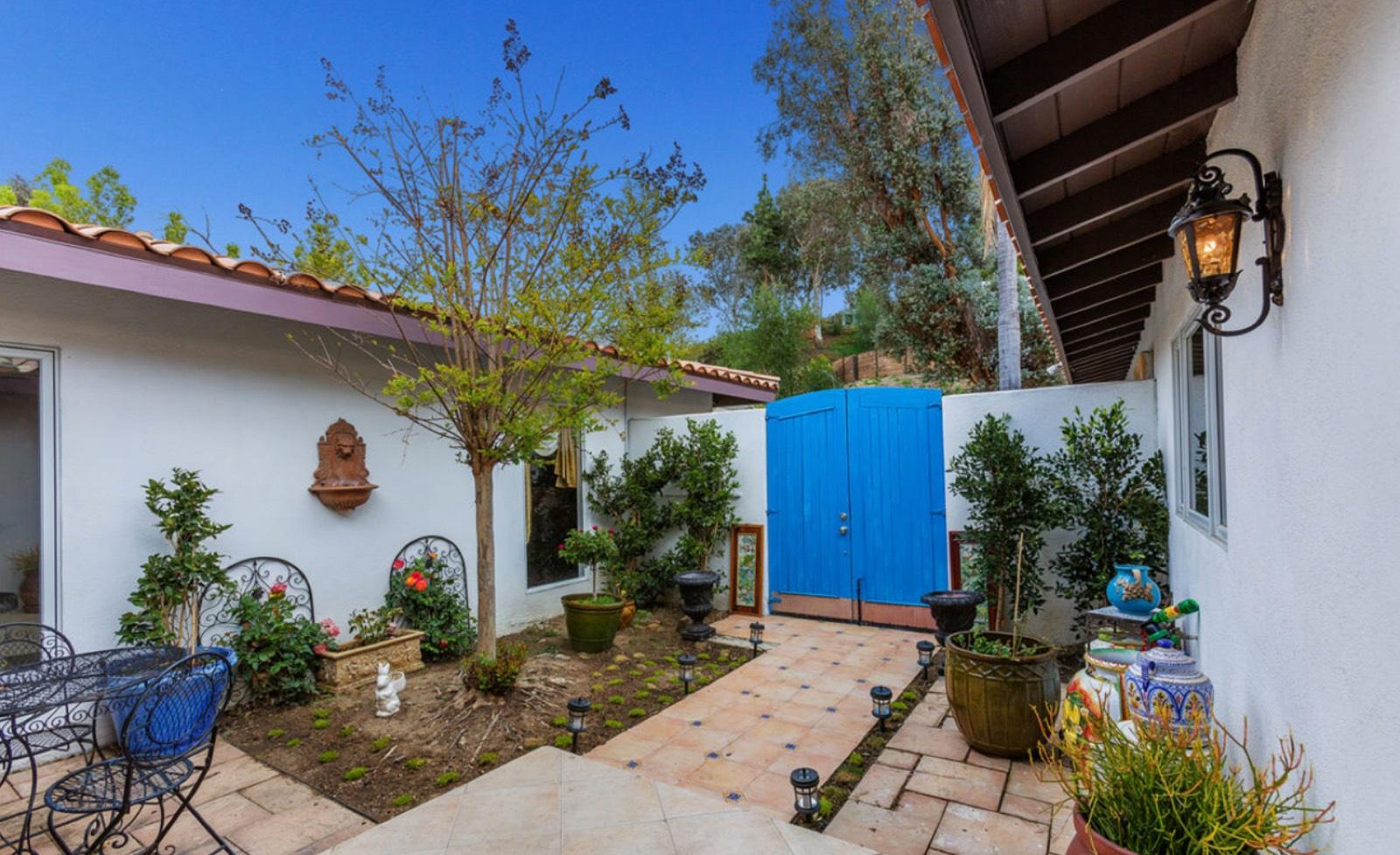 Mediterranean home with eclectic European flair — photo 1