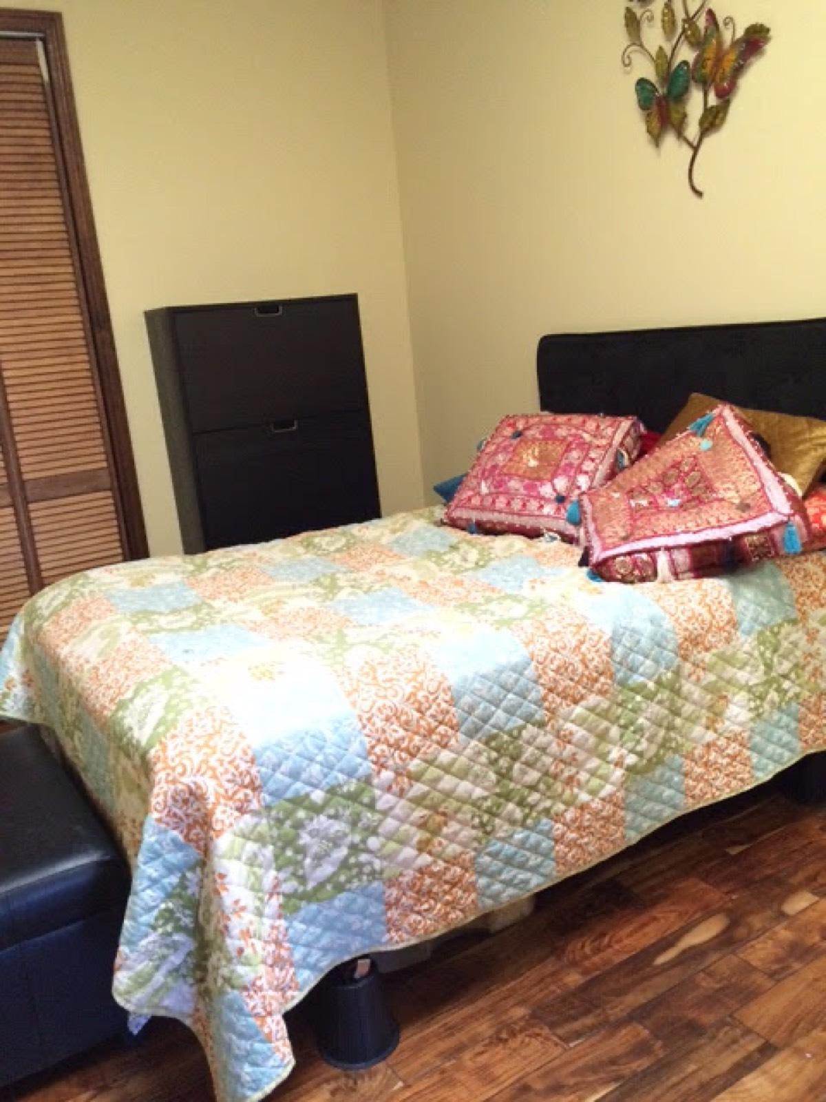 Mediterranean Woodland Hills House — photo 7