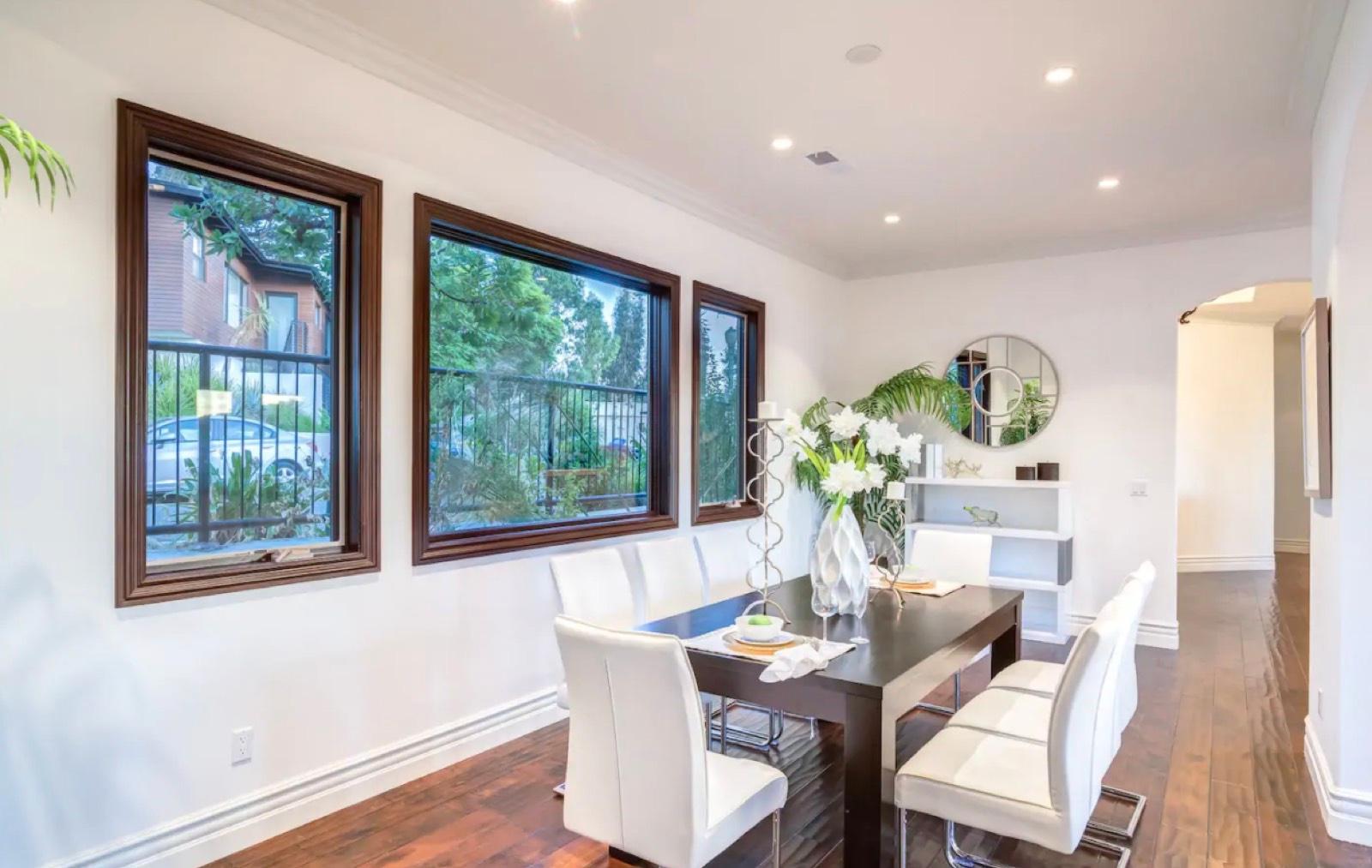 Michael's Celebrity View Home — photo 9