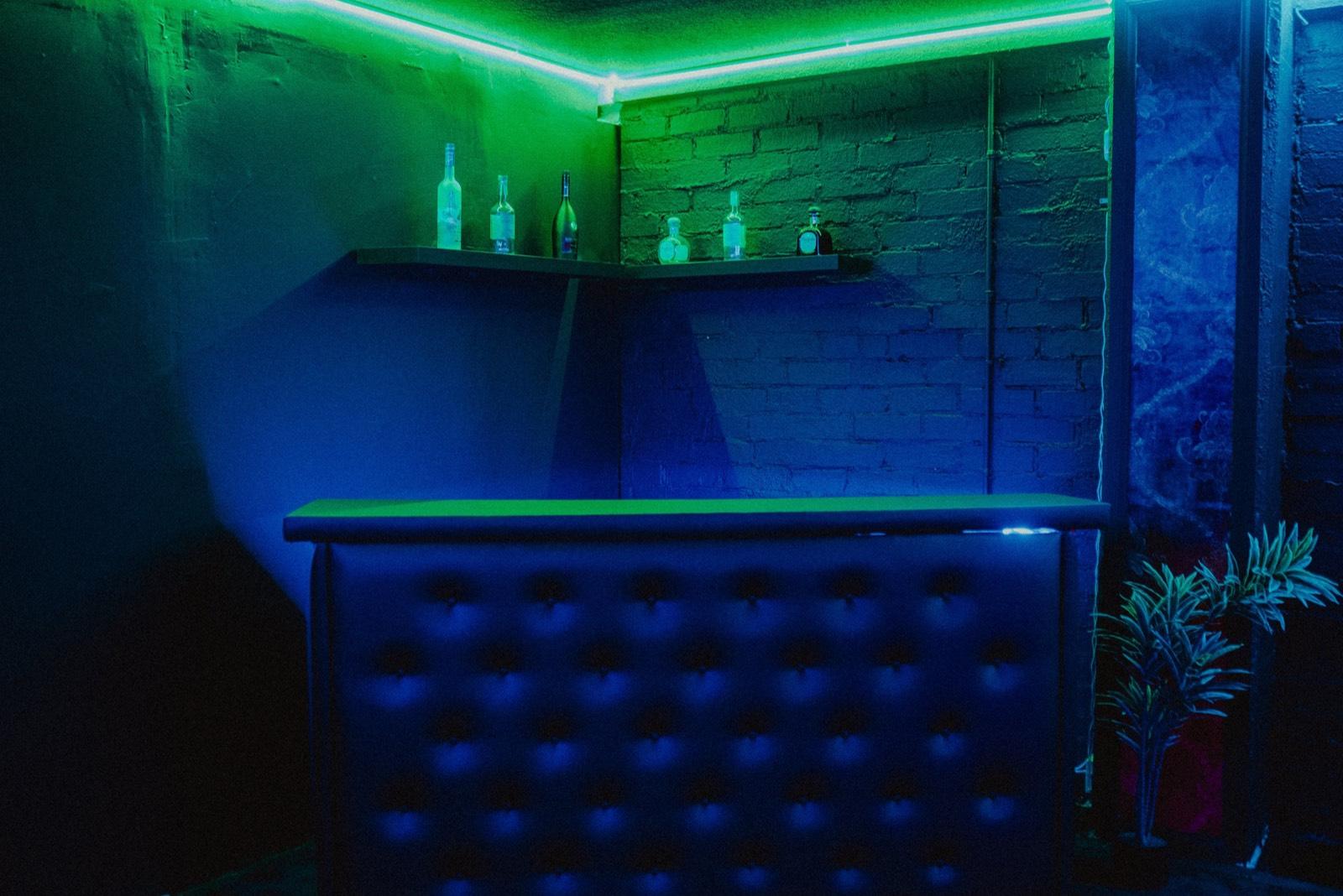 Mikes strip set dtla — photo 2