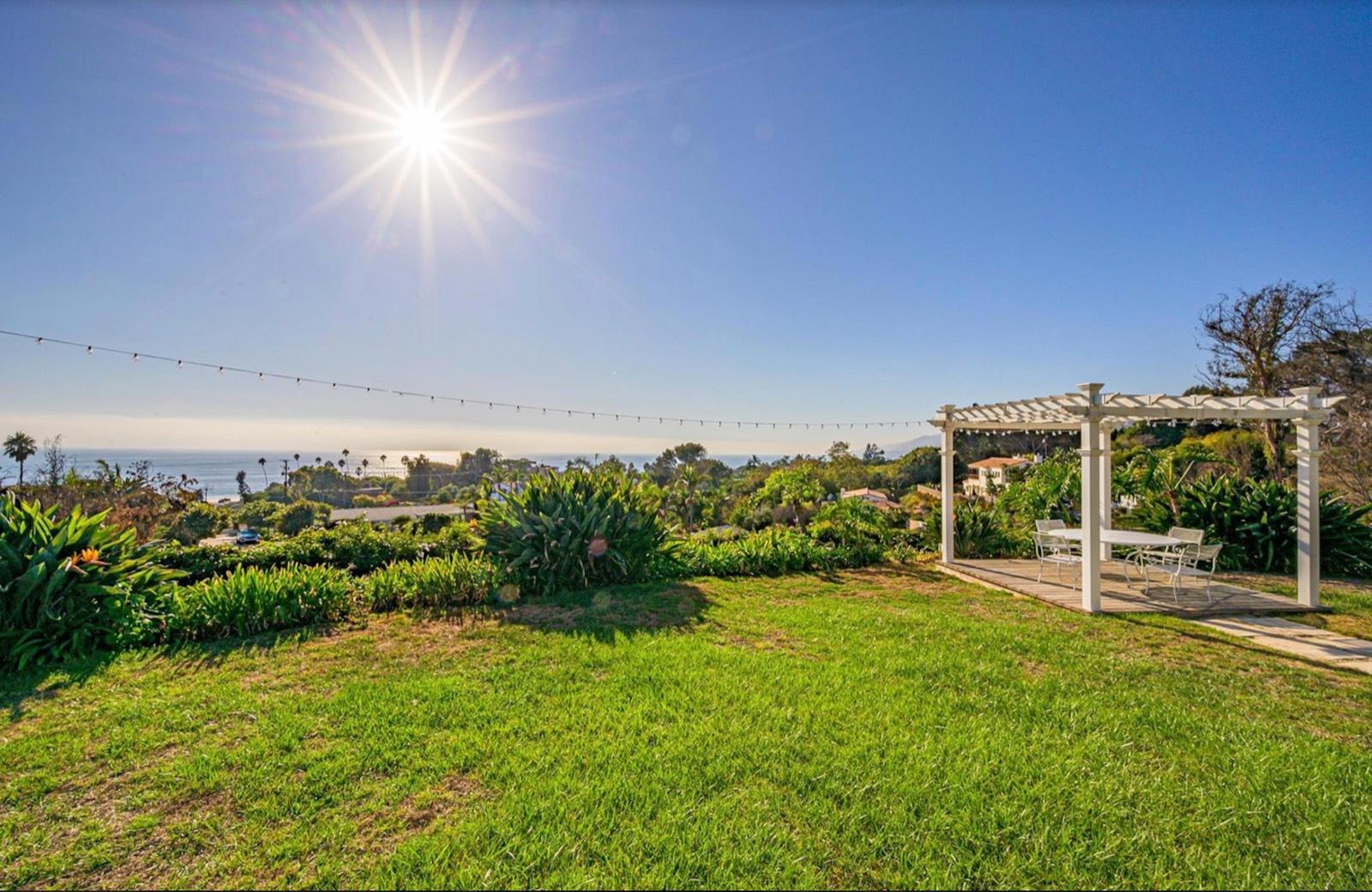 MJ S Malibu Morning Home — photo 11