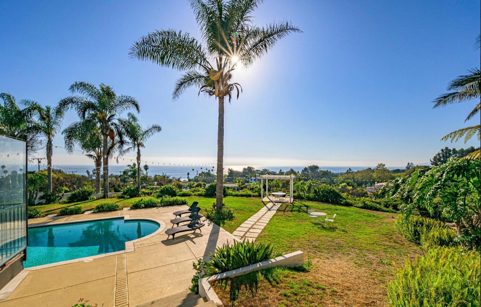 MJ S Malibu Morning Home — photo 12