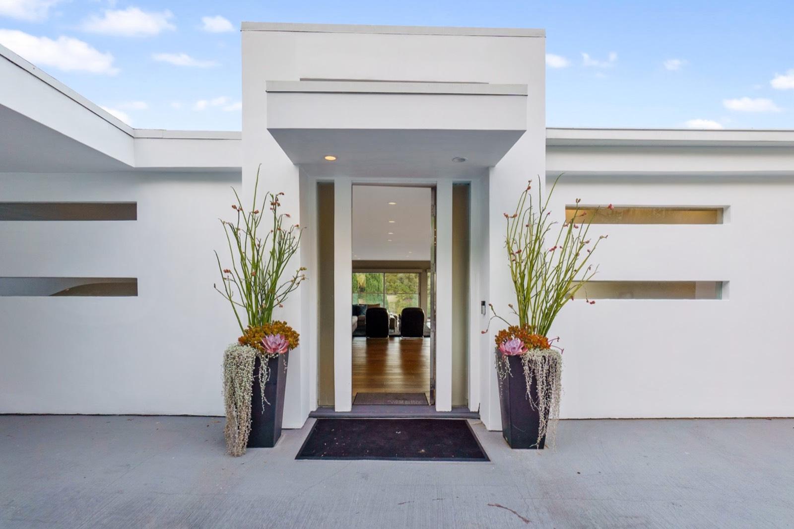 MJ Sunset Villa — photo 4